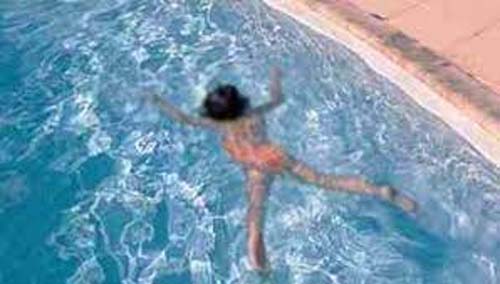 Criança de dois anos morre afogada em piscina de residência localizada no São Jorge