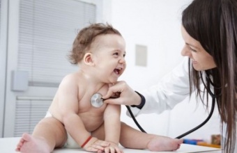 Até que idade a criança deve ir ao pediatra?