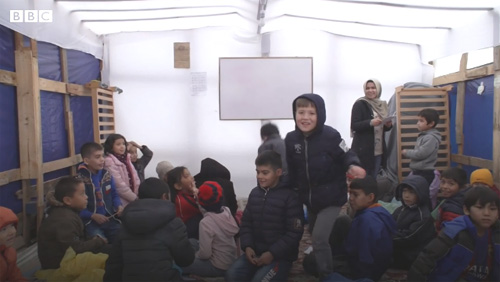 O campo de refugiados na Grécia onde ‘crianças dizem querer morrer’