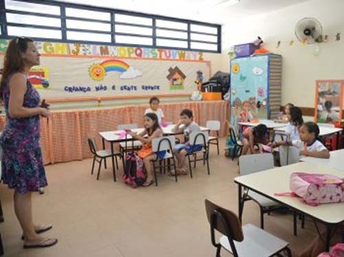 62% das crianças do 2º ano do Fundamental não aprenderam a ler e escrever em Alagoas