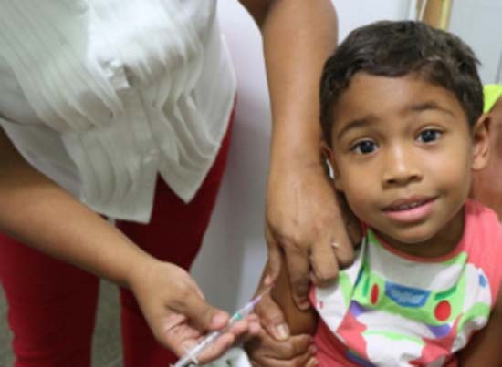 Mortes de crianças por gripe triplicam no Brasil em 2018