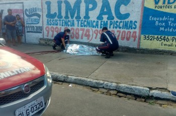 Criminosos em motocicleta atiram e matam jovem no Capiatã, em Arapiraca