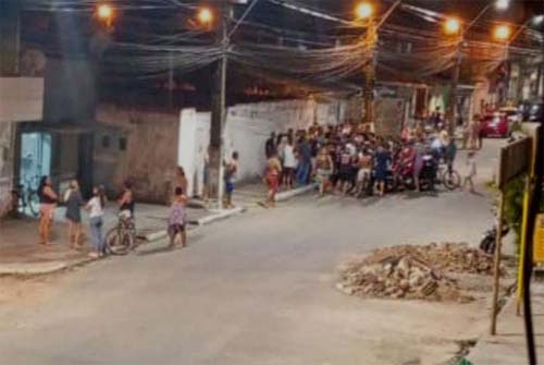 Homem assassinado a tiros após sair de salão de beleza em Maceió