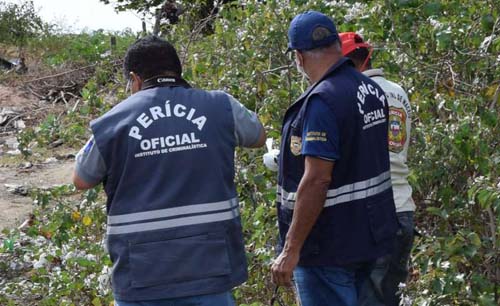 Jovem é morto a tiros em via pública no Clima Bom