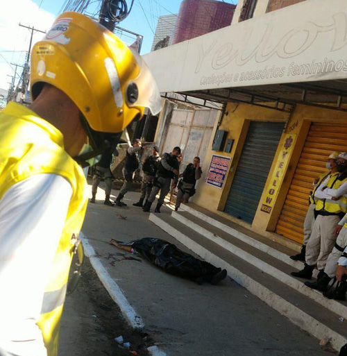 Homem é assassinado em público no Jacintinho, em Maceió