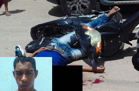 Jovem não identificado é morto a tiros enquanto pilotava motocicleta