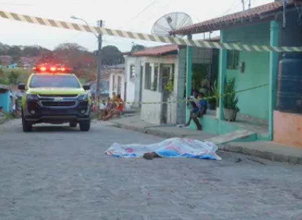 Suspeito de matar vendedor de picolé alega que sofria homofobia e injúria racial por parte da vítima