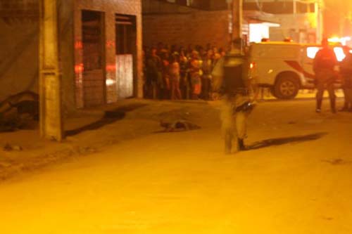 Troca de tiros entre suspeitos deixa um morto no Hélio Jatobá em São Miguel dos Campos
