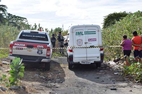 Duas pessoas são assassinadas na região metropolitana da capital