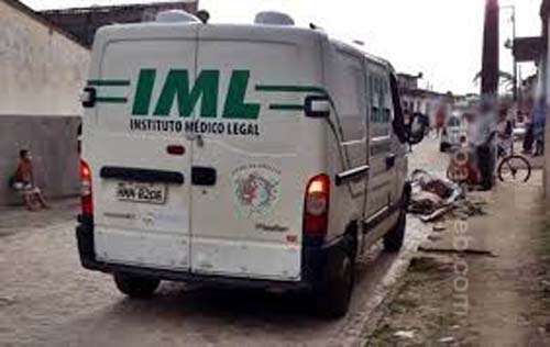 DHPP investiga assassinato de desempregado na orla lagunar de Maceió