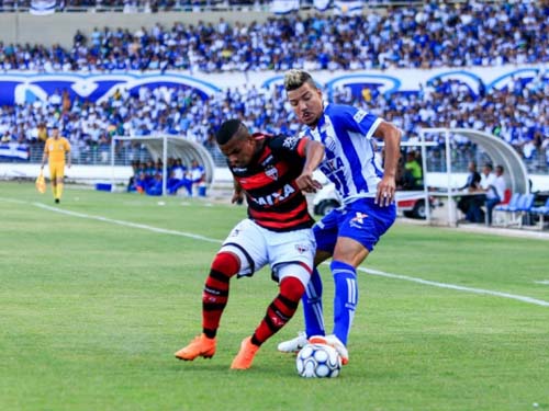 Sem brilho, CSA empata sem gols com o Atlético-GO e fica a uma vitória do acesso