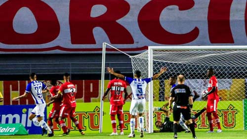 Nos pênaltis, CSA vence o rival CRB e comemora 40º título alagoan