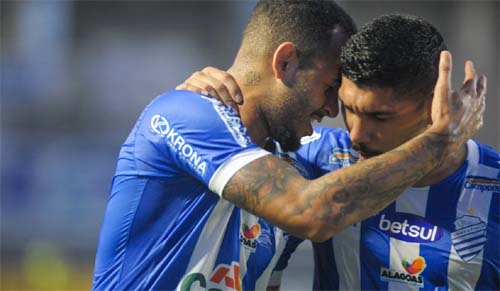 CSA vence o Remo e entra no G4 da Série B