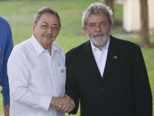Após um mês em Cuba e reunião com Raúl Castro, ex-presidente Lula condena ação dos EUA: 'Manobra oportunista'