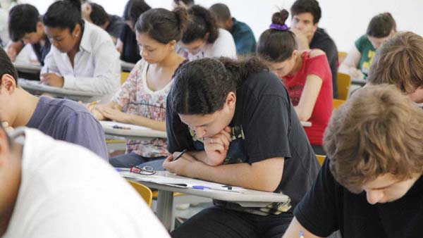 Governo abre 800 mil vagas para cursos técnicos no País