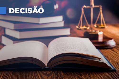 Mulher é condenada a pagar R$ 2 mil após xingar na internet