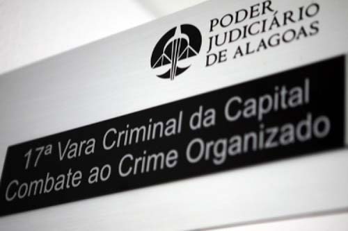 17ª Vara condena acusados de fraudar CNH de ex-prefeito