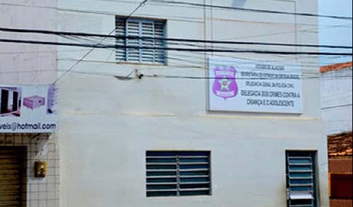 Professor é preso suspeito de estuprar filha, sobrinha e um terceira vitima