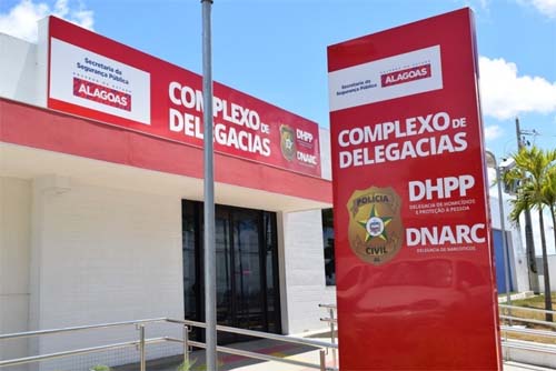 DHPP aponta pistas sobre homicídio de homem no Jacintinho, vítima possuía passagem por crimes graves.
