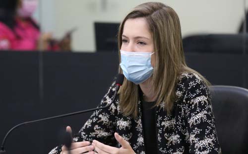 Deputados estaduais entraram em recesso nesta sexta (1º)