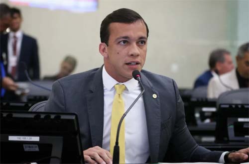 Delegado Depuitado Leonam cobra regularização no fornecimento de água em Senador Rui Palmeira