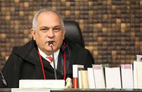 TRE/AL determina que Renan Filho retire material do Facebook