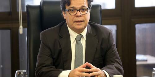 Tutmés Airan assume como governador interino durante viagem de Renan Filho