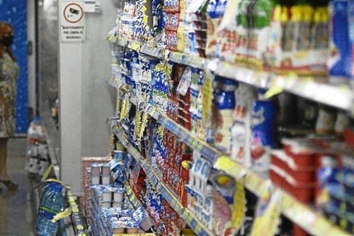 Inflação, que já é a maior em cinco anos, deve aumentar ainda mais em dezembro