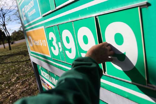 Subsídio chega ao fim e diesel sobe 2,5% nas refinarias no dia 1º