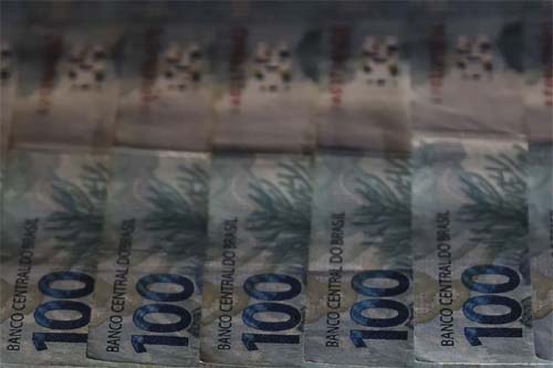 Projeto de Lei Ampla a Isenção do Imposto de Renda para Mais de 16 Milhões de Brasileiros