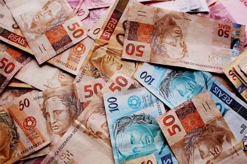 Perspectiva Fiscal para 2025 Mostra Aperto nas Estimativas, mas Expectativas de Crescimento se Mantêm Favoráveis