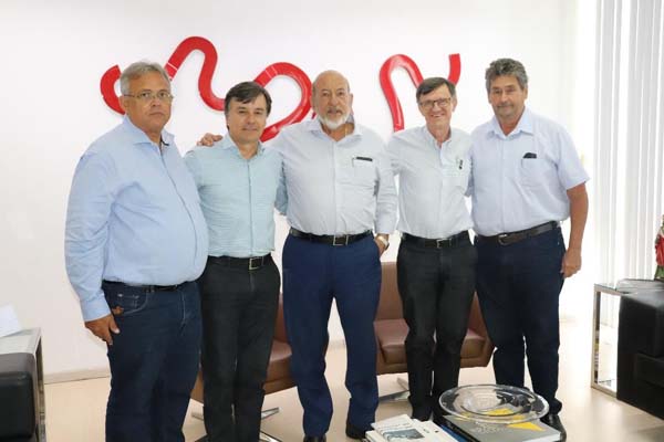 José Carlos Lyra recebe novo diretor e defende retomada da Braskem