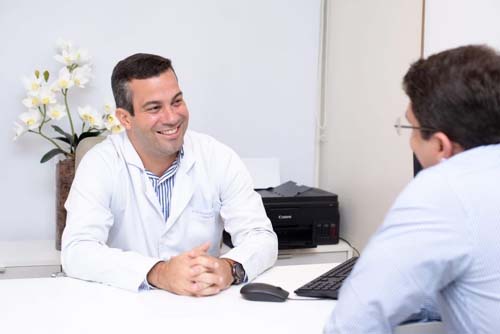 Santa Casa de Maceió une especialistas no combate ao câncer de pulmão