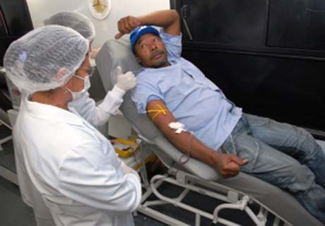 Com estoque quase zerado, banco de sangue do HU precisa de doações