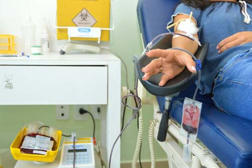 Parentes de cinegrafista internado com Covid-19 pedem doação de sangue