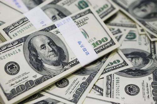 Após eleição, mercado cogita queda do dólar a R$ 3,50