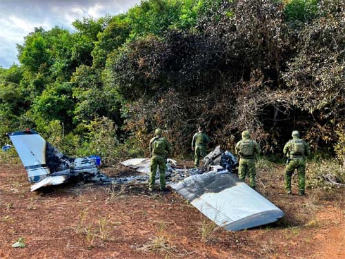 PM, PF e FAB interceptam avião e apreendem 9 milhões em drogas no interior do Amazonas