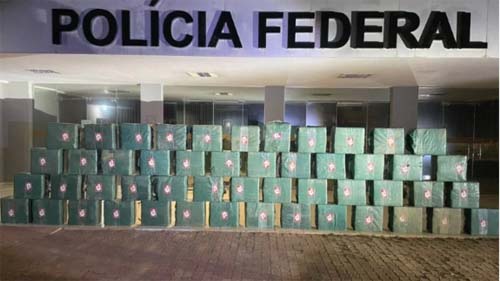 PF apreende mais de 1,5 tonelada de cocaína escondida no Pantanal