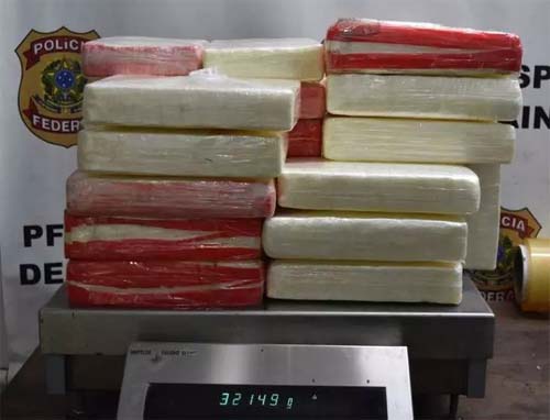 Autoridades federais desmantelam rede de tráfico internacional e capturam foragidos no aeroporto de São Paulo