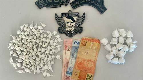 Suspeito de tráfico é preso com 130 papelotes de cocaína em Arapiraca