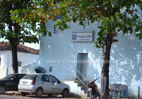11º DRP fecha as portas para a comunidade pela super população carcerária. Presos estão amontoados em corredor e uma cela de 8m quadrados