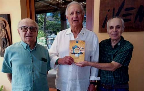 Economistas de Alagoas celebram encerramento de ano com homenagem a ex-governador e reconhecimento profissional