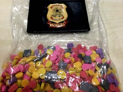 Ação da PF apreende ecstasy que foi entregue pelos Correios em Maceió