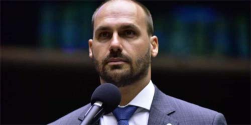 PT vê derrota na tentativa de remover Eduardo Bolsonaro da Câmara dos Deputados