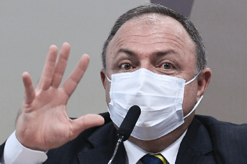 À CPI, Pazuello diz que Bolsonaro nunca pediu para ‘desfazer’ contrato com Butantan