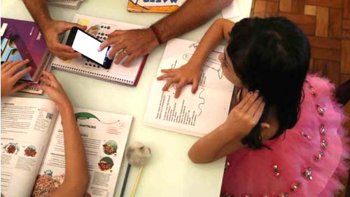 Os desafios e potenciais da educação à distância, adotada às pressas em meio à quarentena