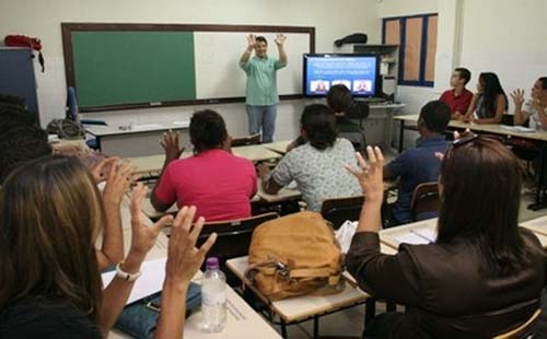 Novos monitores têm até dia 1º de julho para entregar documentação