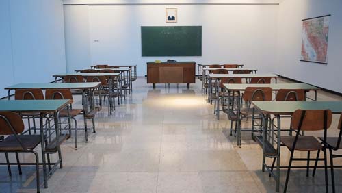 Censo Escolar 2021: rede pública tem aumento de matrículas no ensino médio e queda no infantil