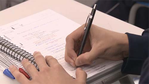 Dia Mundial da Alfabetização: índice de brasileiros de 8 anos que não sabem ler e escrever dobrou de 2020 até hoje