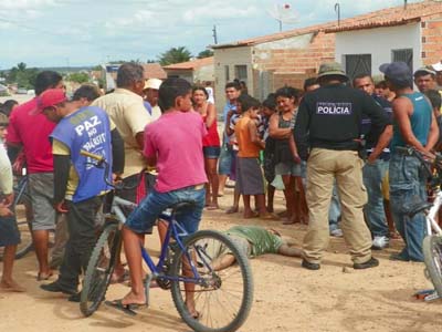 Ex-presidiário é morto com vários tiros em Delmiro Gouveia